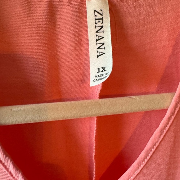 Oversized plus 1 X bright coral blouse - Picture 2 of 4